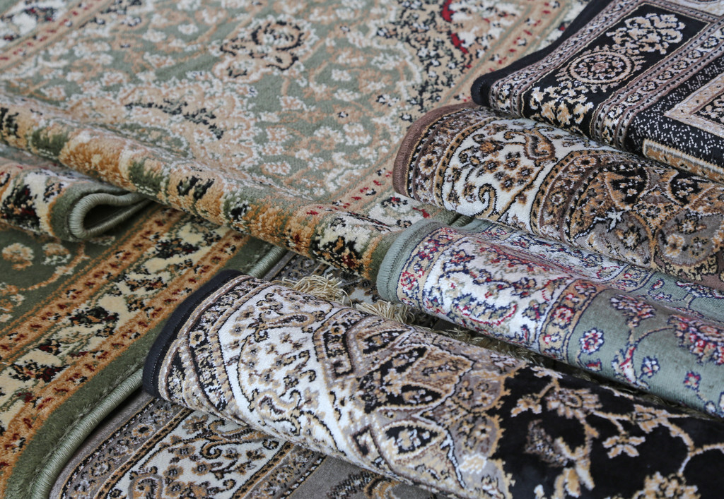 Oversized Area Rugs: Why Extra-Large Rugs Make a Big Style Statement